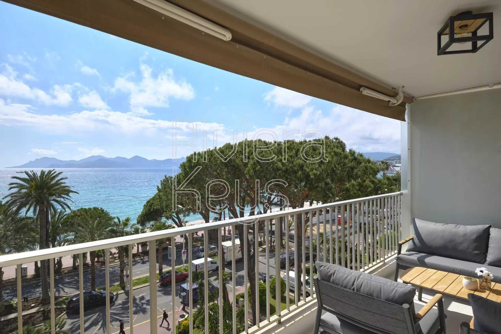Condominio nel Cannes, Provenza-Alpi-Costa Azzurra 12157205