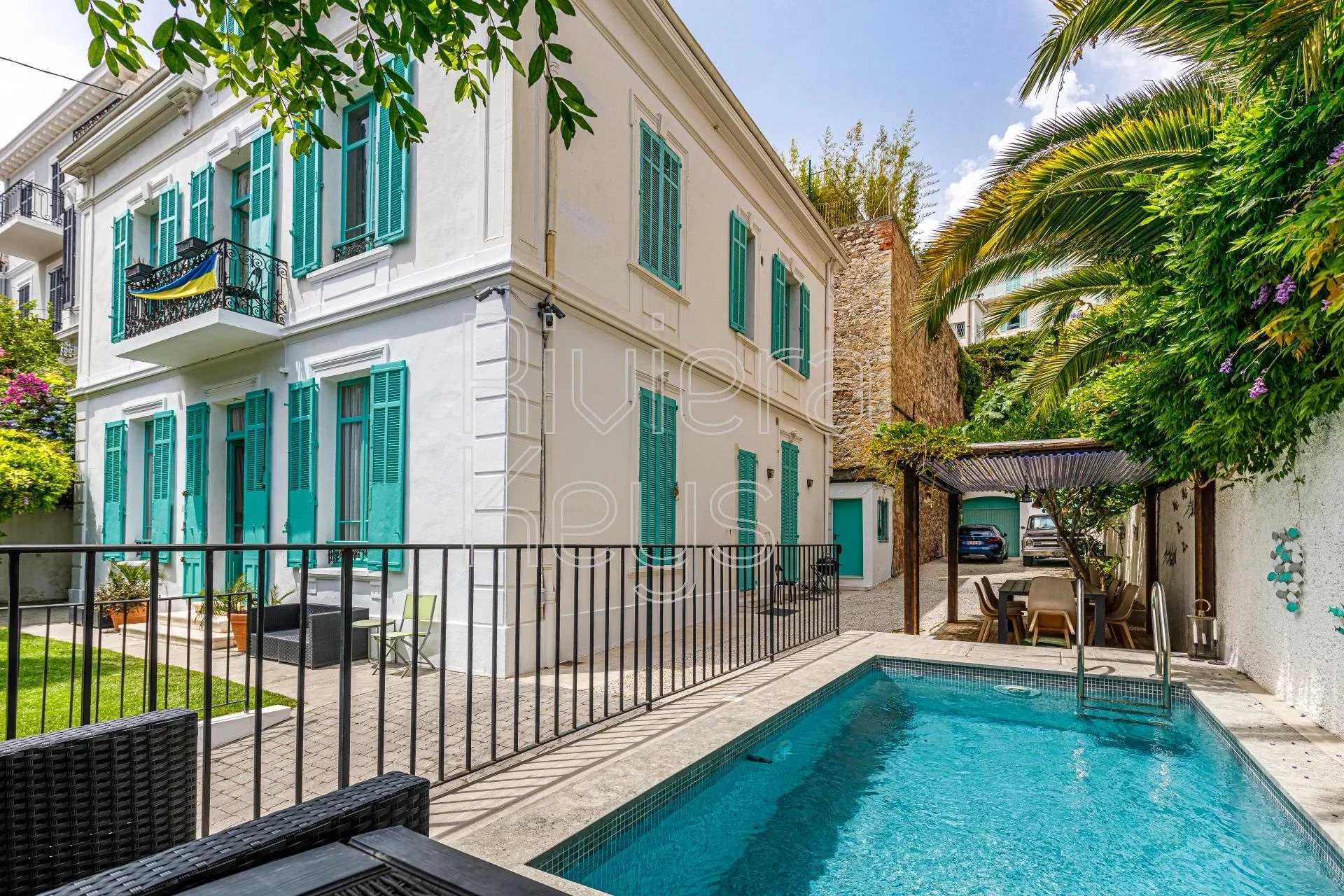 Rumah di Cannes, Provence-Alpes-Cote d'Azur 12157222