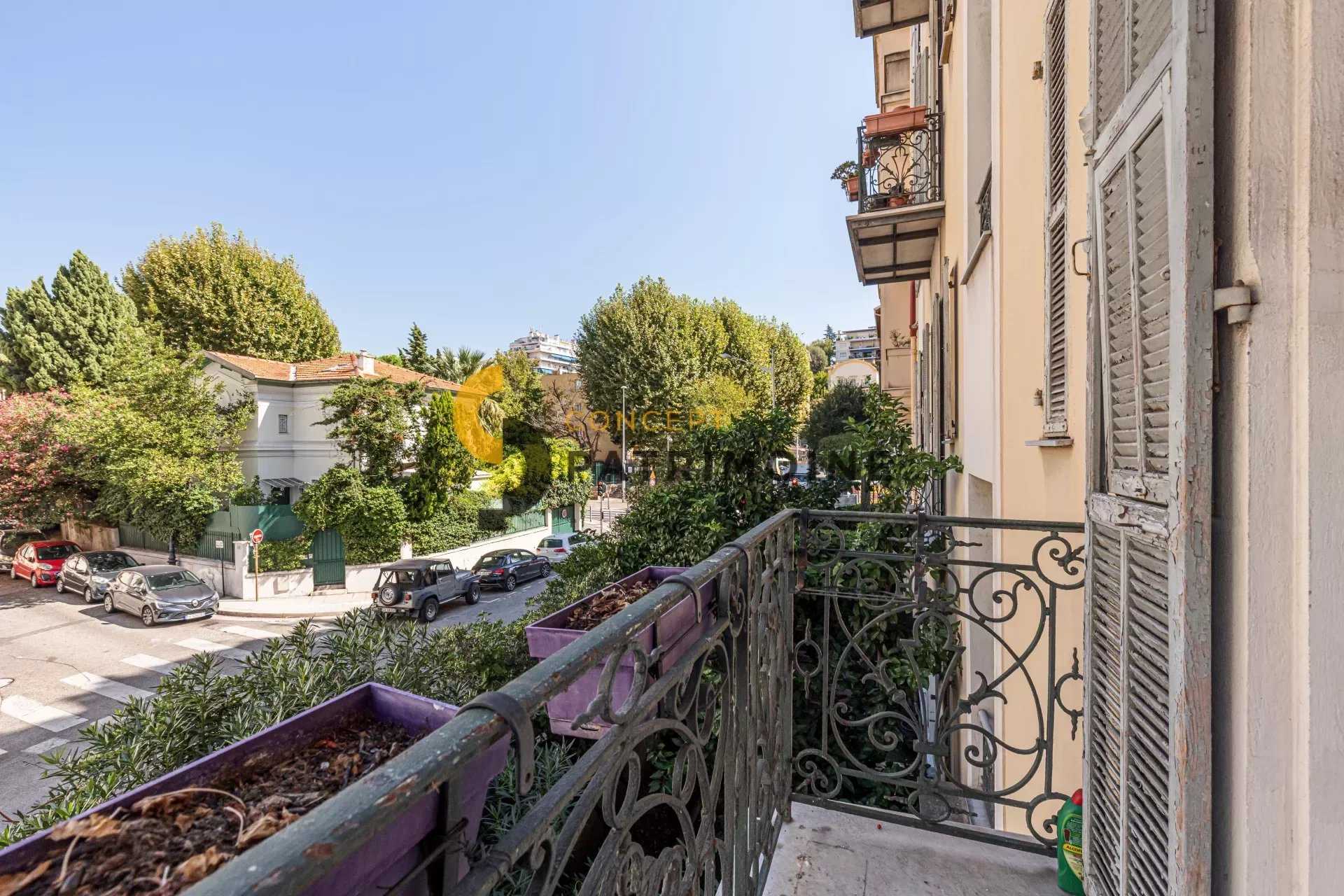 Condominium in Nice, Provence-Alpes-Cote d'Azur 12157321