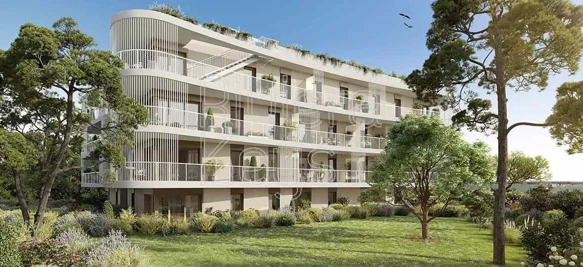 Condominium dans Antibes, Provence-Alpes-Côte d'Azur 12157423