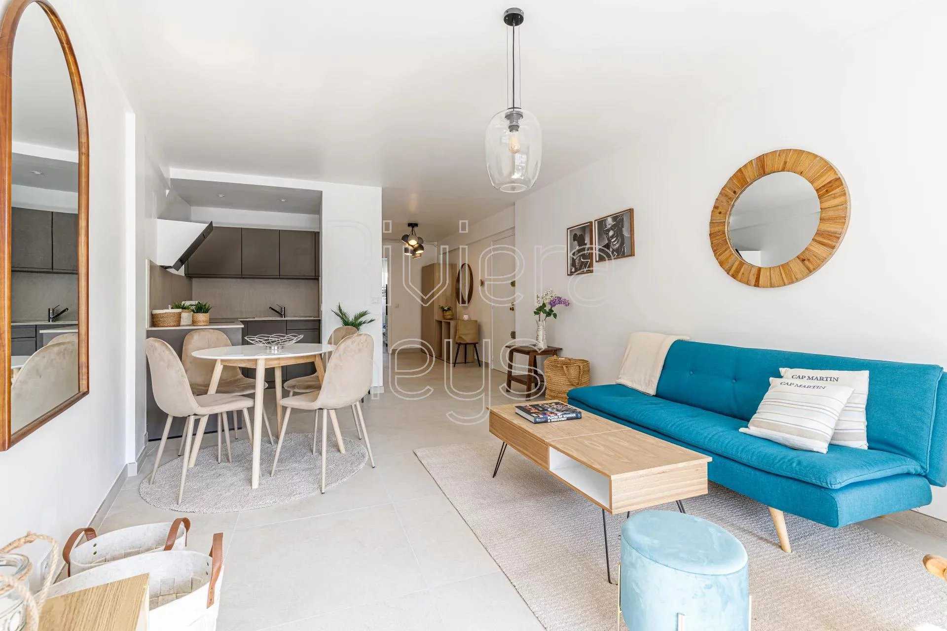 公寓 在 胡安萊潘, 普羅旺斯-阿爾卑斯-藍色海岸 12157501
