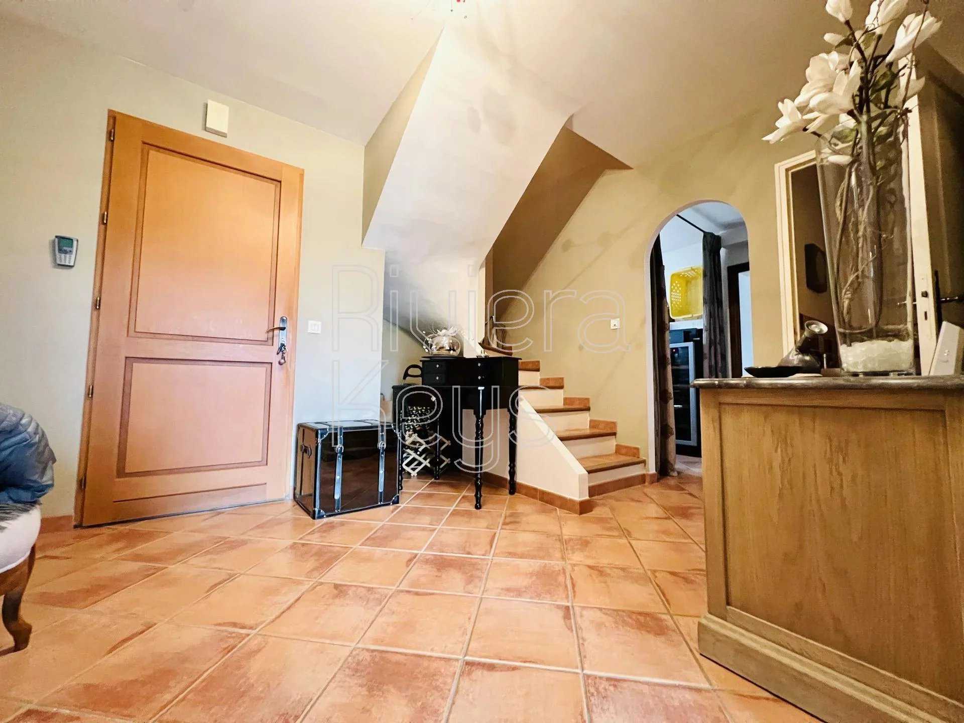 House in Carces, Provence-Alpes-Cote d'Azur 12157700