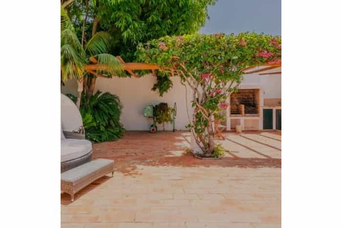 House in , Faro District 12157925