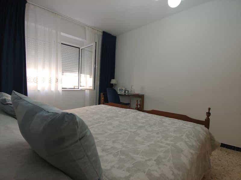 Condominium in Villajoyosa, Valencia 12157994