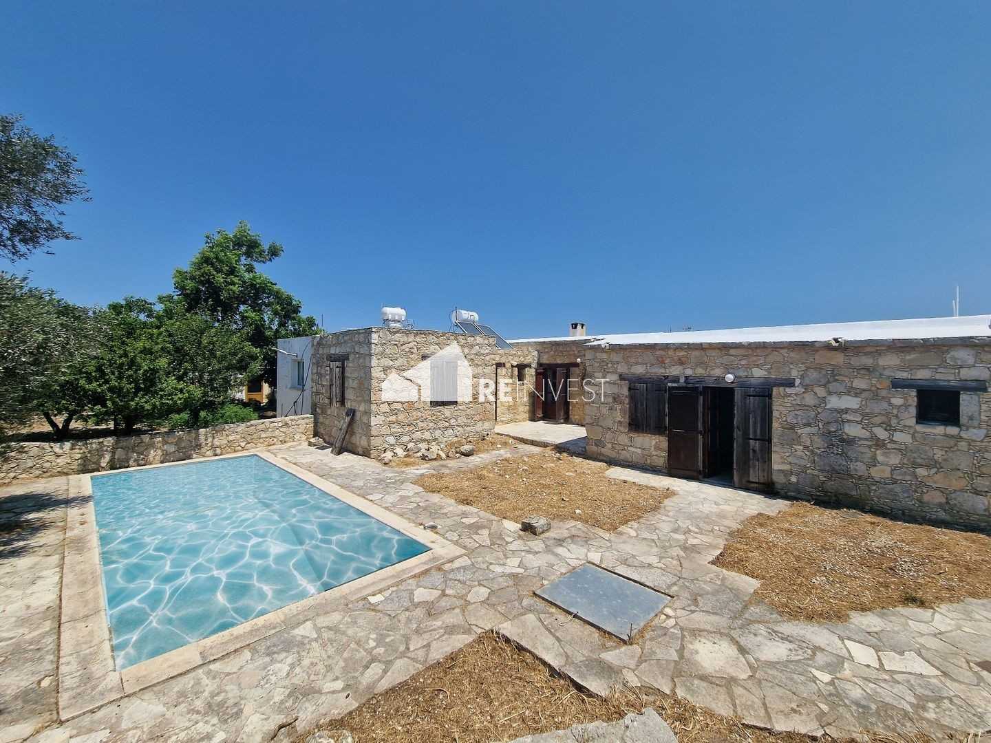 Huis in Pano Akourdaleia, Paphos 12158005