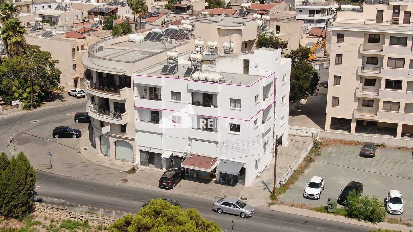 Condominium in Larnaca, Larnaca 12158039