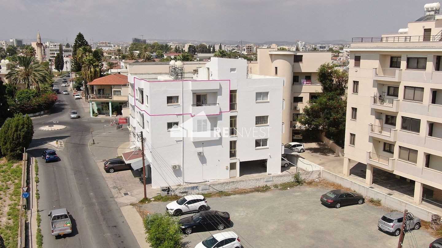 Osakehuoneisto sisään Larnaca, Larnaka 12158039