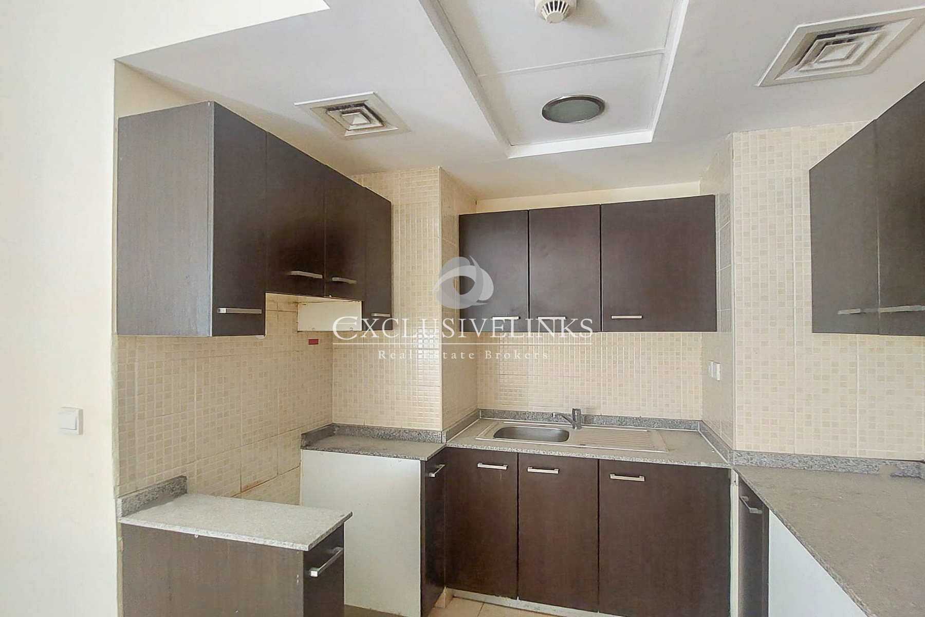 Condominium in Dubai, Dubayy 12158119