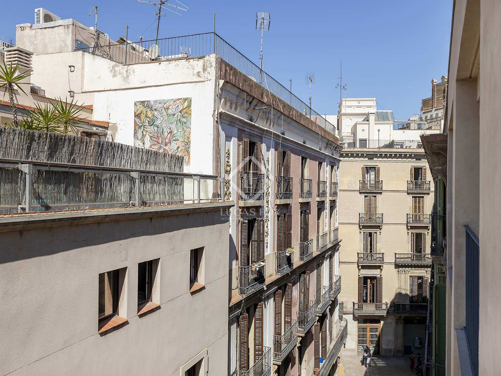 Condominium in Barcelona, Catalonia 12158140