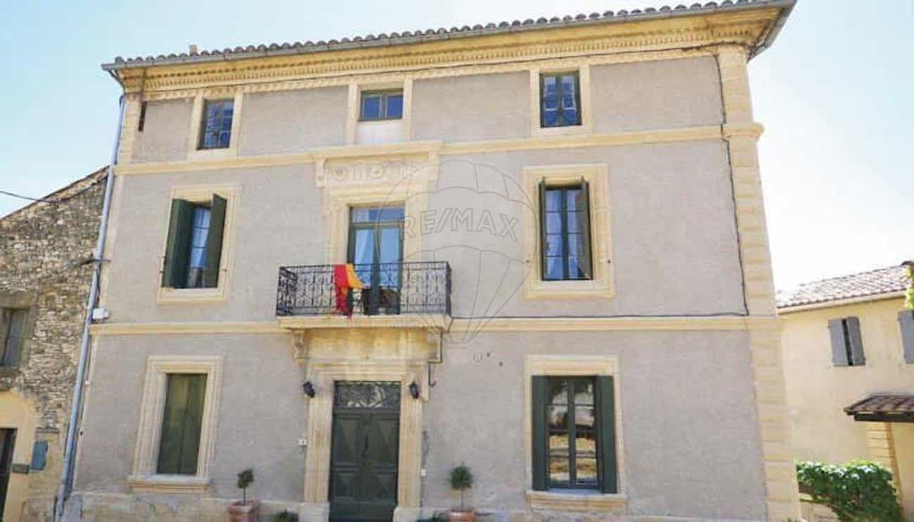 Rumah di Saint-Maximin, Occitanie 12160758