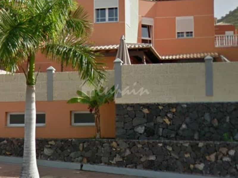 жилой дом в Arona, Canarias 12160833
