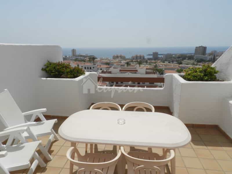 Condominium in Arona, Canary Islands 12160865