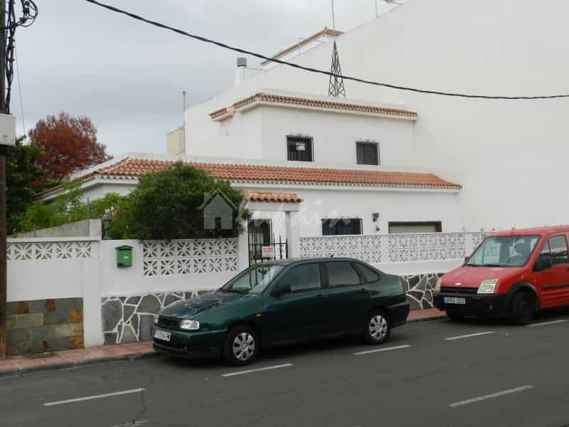 집 에 Arona, Canarias 12160871