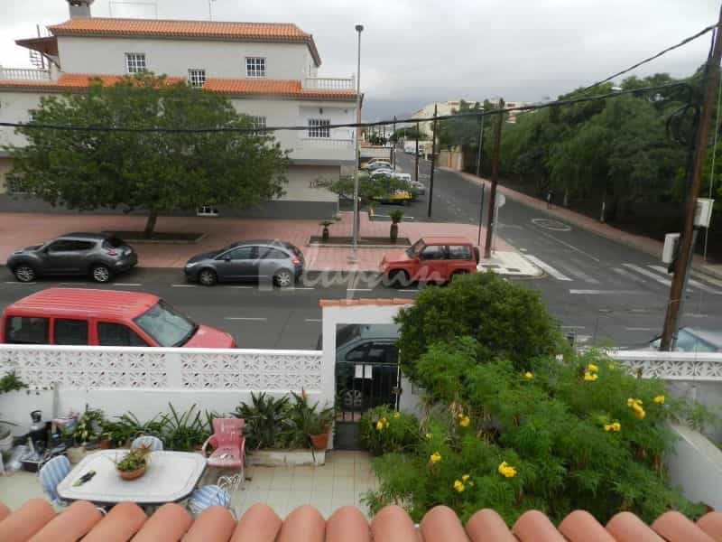 Haus im Arona, Canarias 12160871