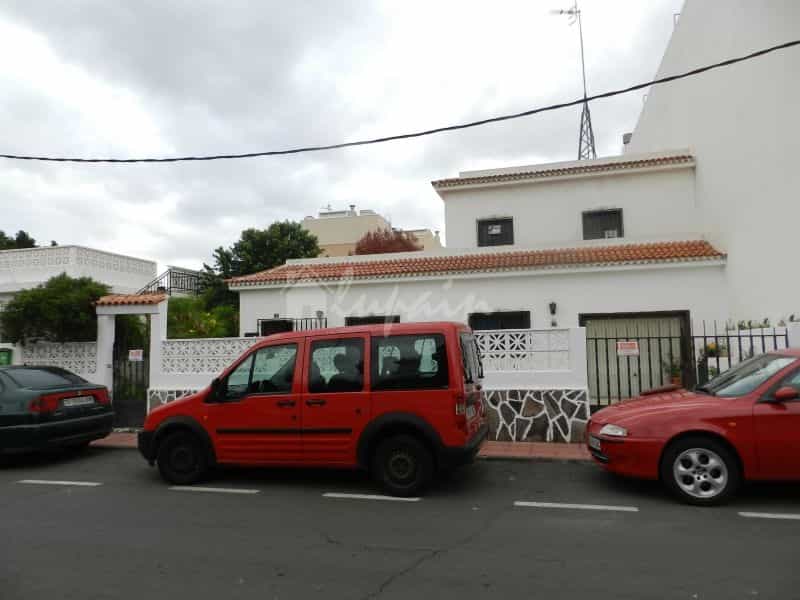房子 在 拉斯加莱塔斯, 加那利群岛 12160871
