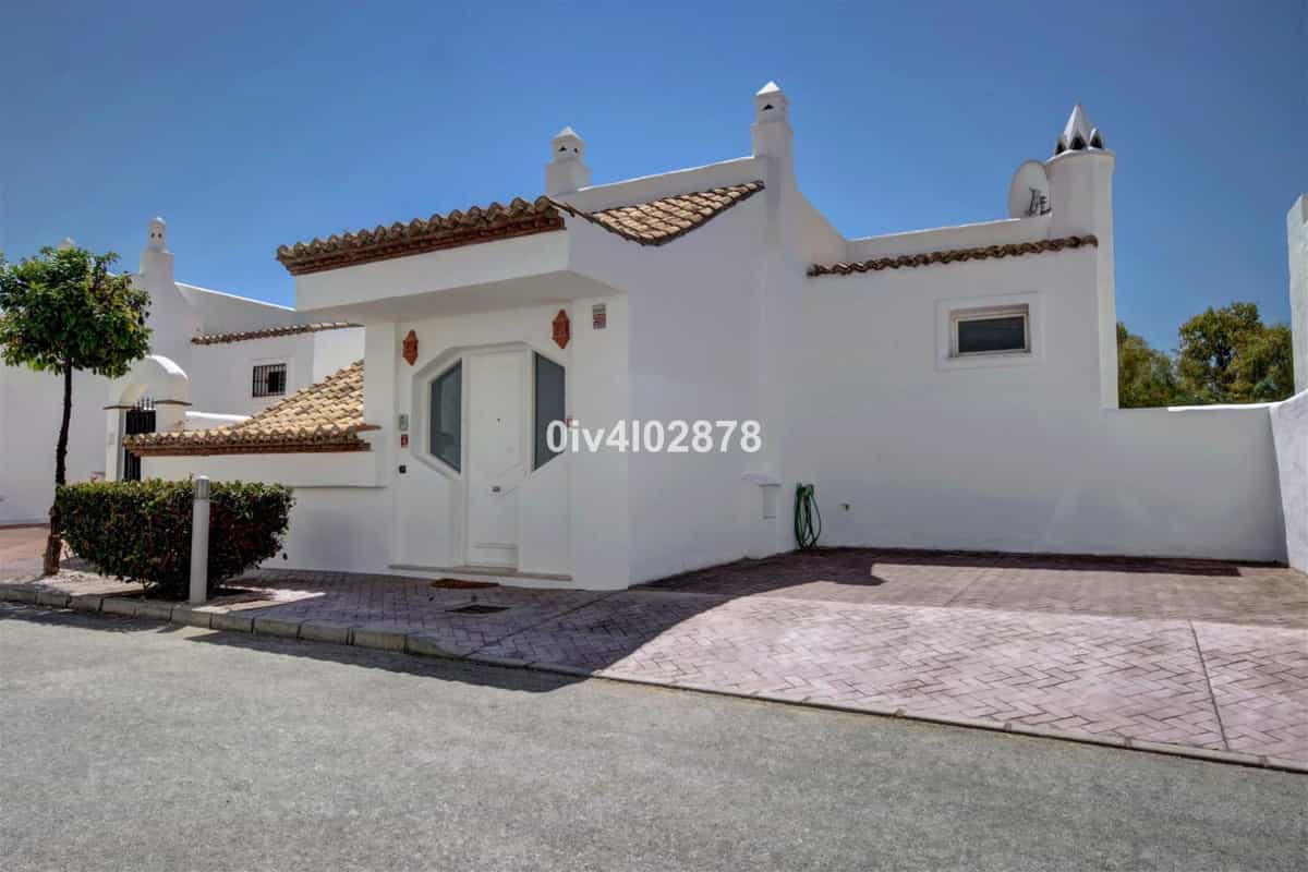 House in Benalmadena, Andalusia 12161088
