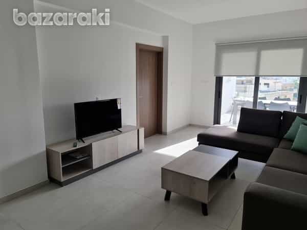 Condominium in Kato Polemidia, Limassol 12161572