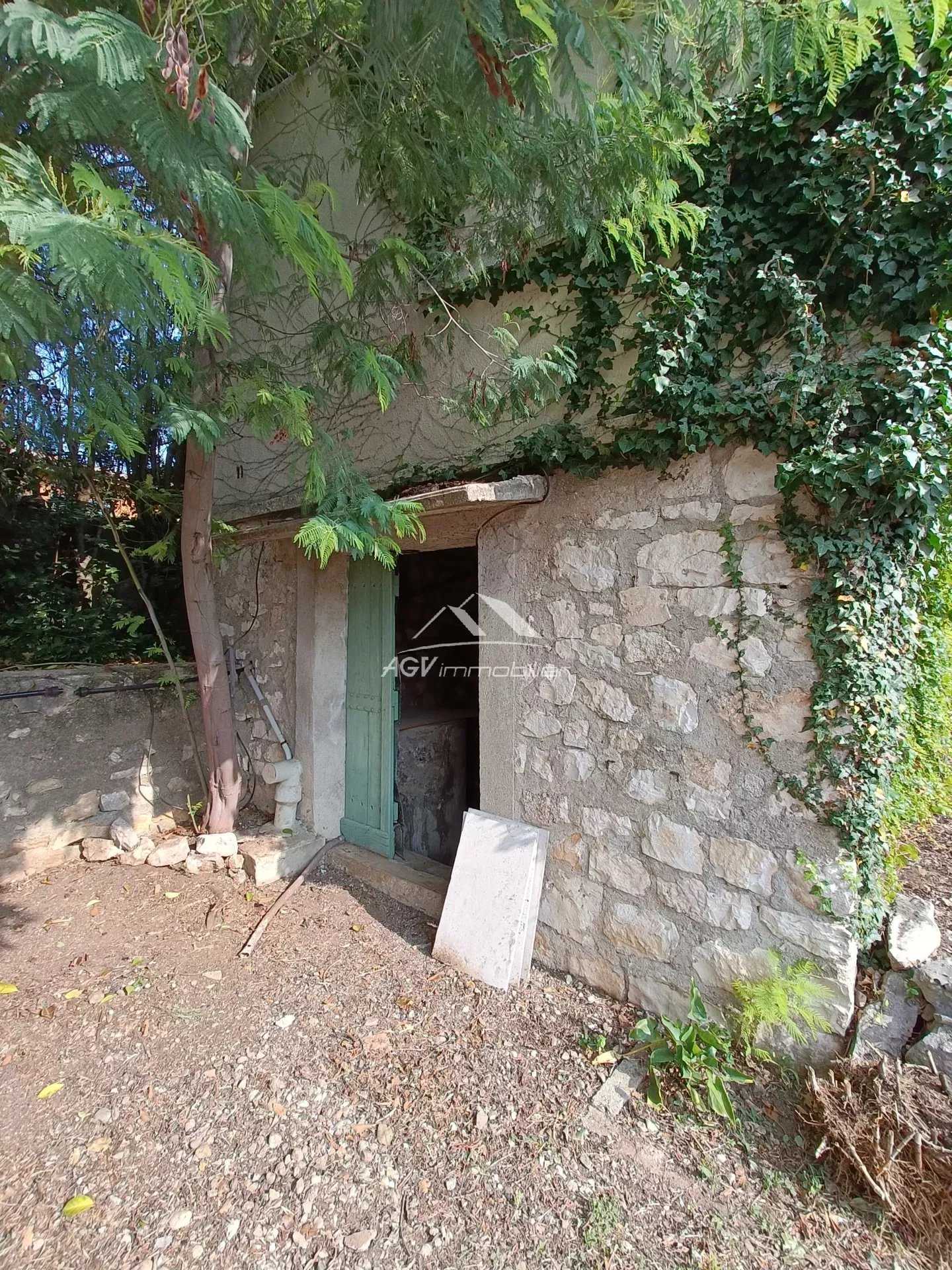 жилой дом в Saint-Privat-des-Vieux, Gard 12162234