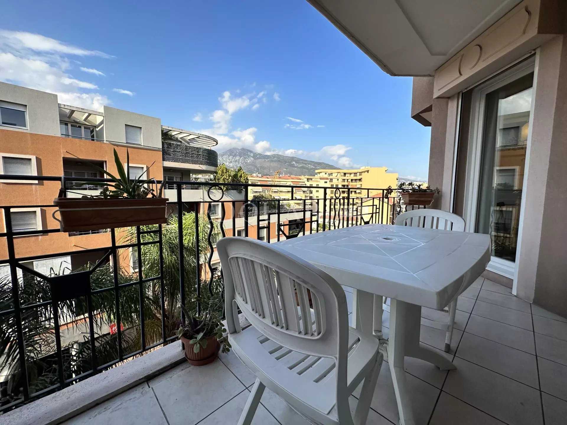 Condominium in Kap Maarten, Provence-Alpes-Côte d'Azur 12162259