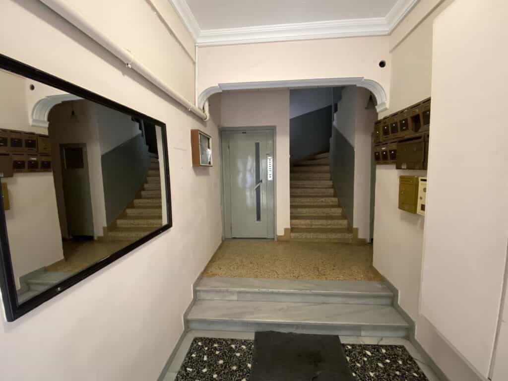 Квартира в Thessaloniki,  12162480