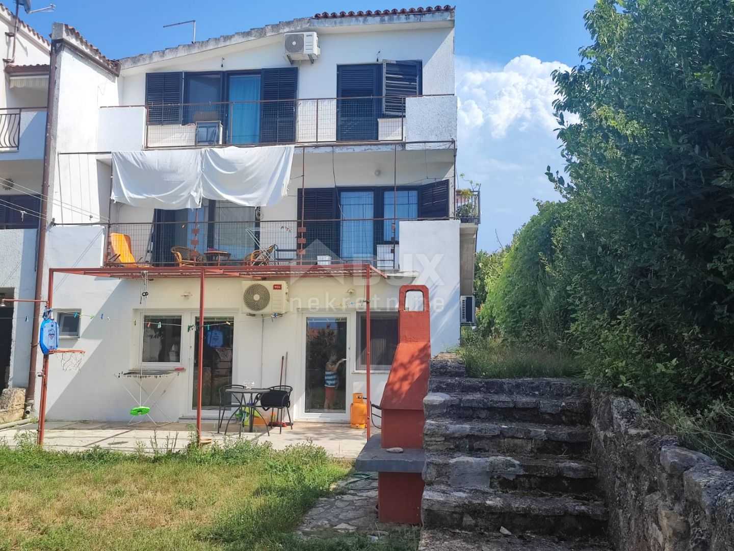 casa en Stinjan, Istarska Županija 12162515