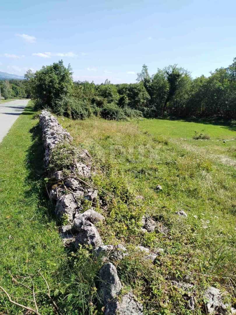 Land in Klana, Primorsko-Goranska Zupanija 12162537