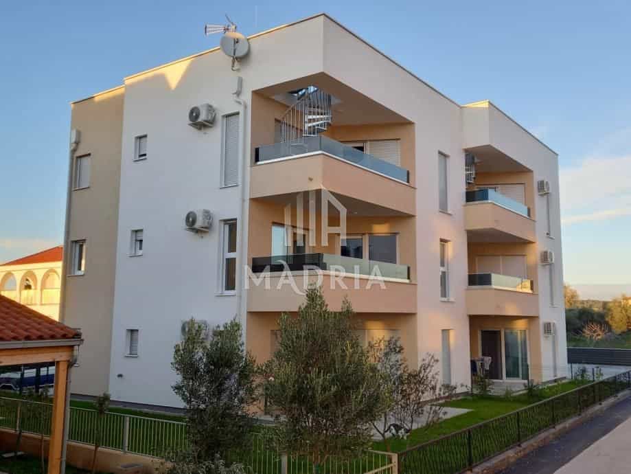 Condominium in Sukošan, Zadar County 12162542