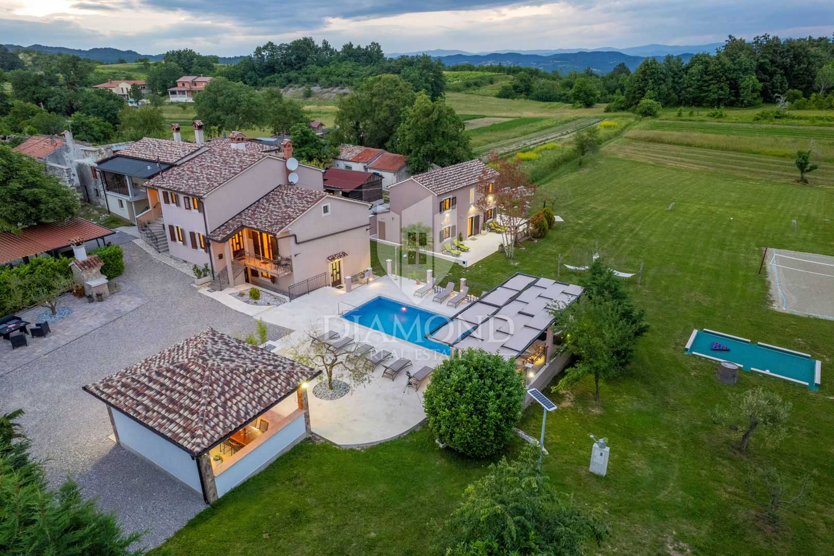 House in Pican, Istarska Zupanija 12162698