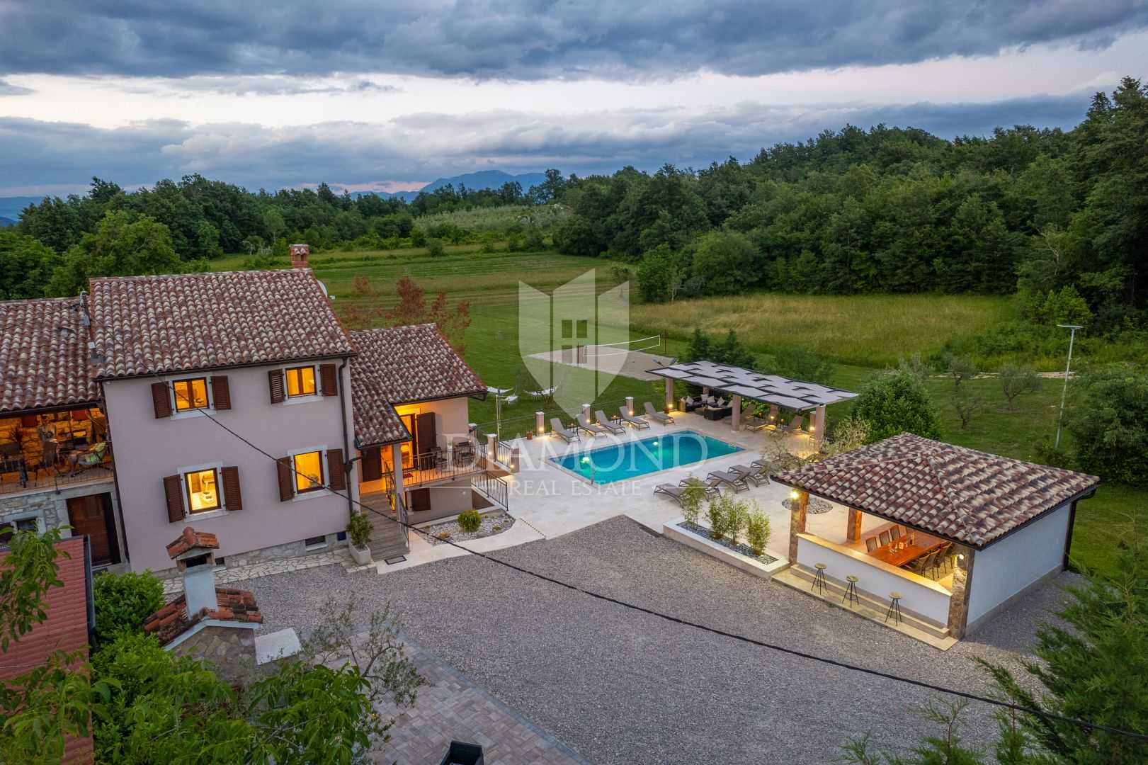 House in Pican, Istarska Zupanija 12162698