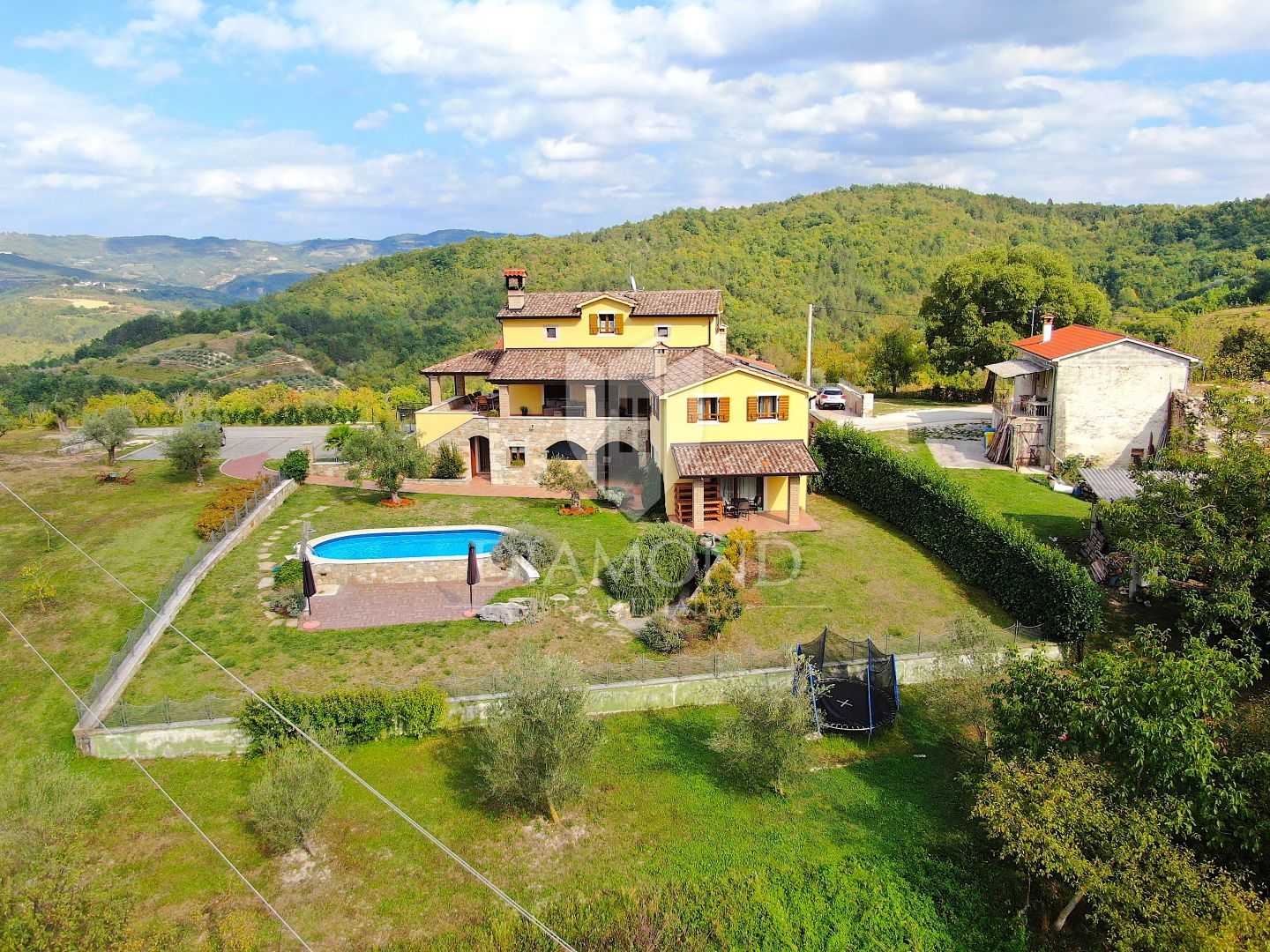 بيت في Beram, Istria County 12162752