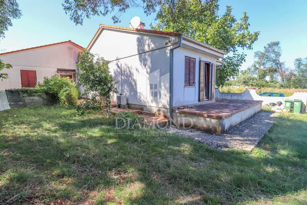 House in Valtura, Istria County 12162803