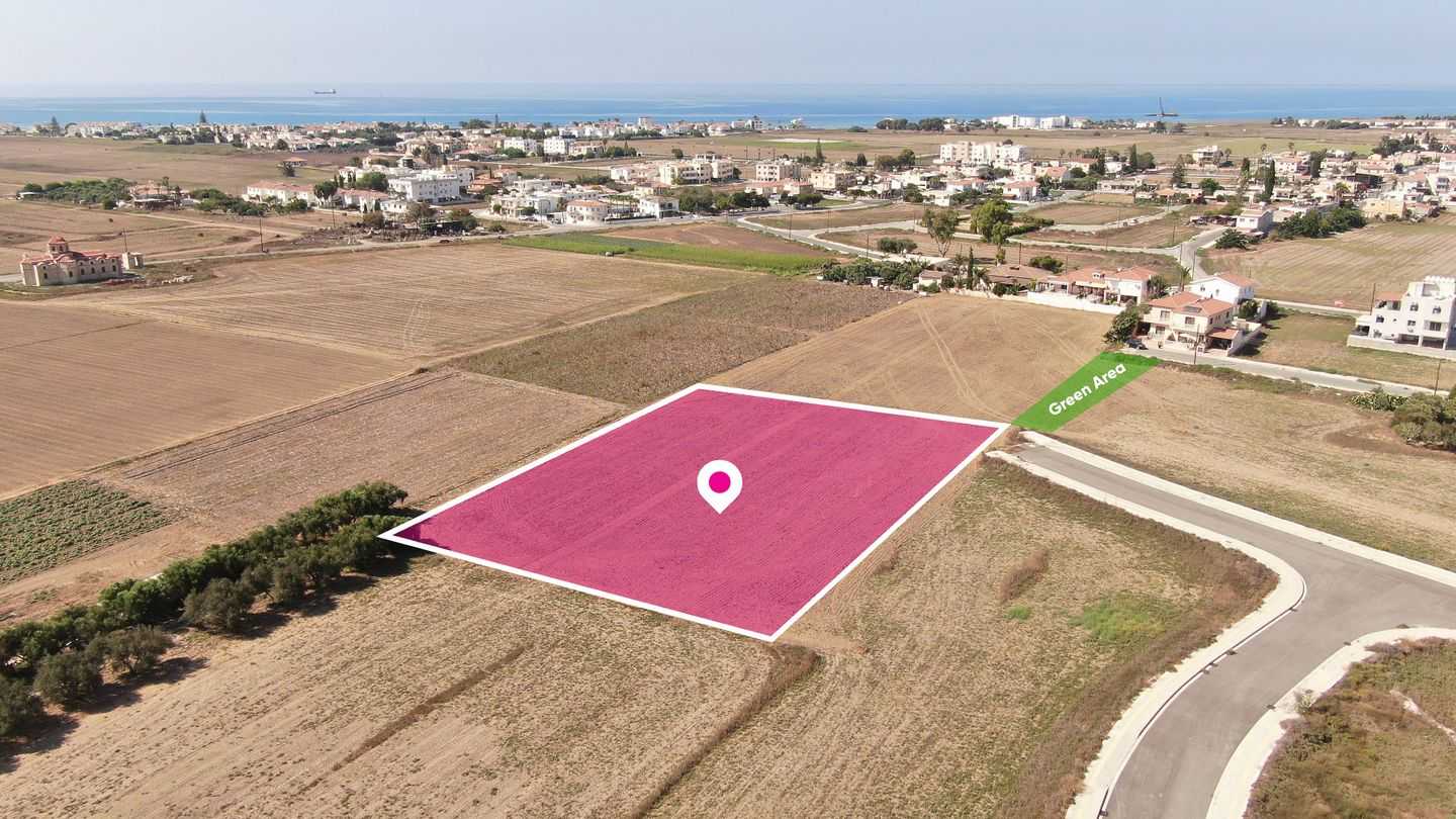भूमि में Perivolia, Larnaca 12162874