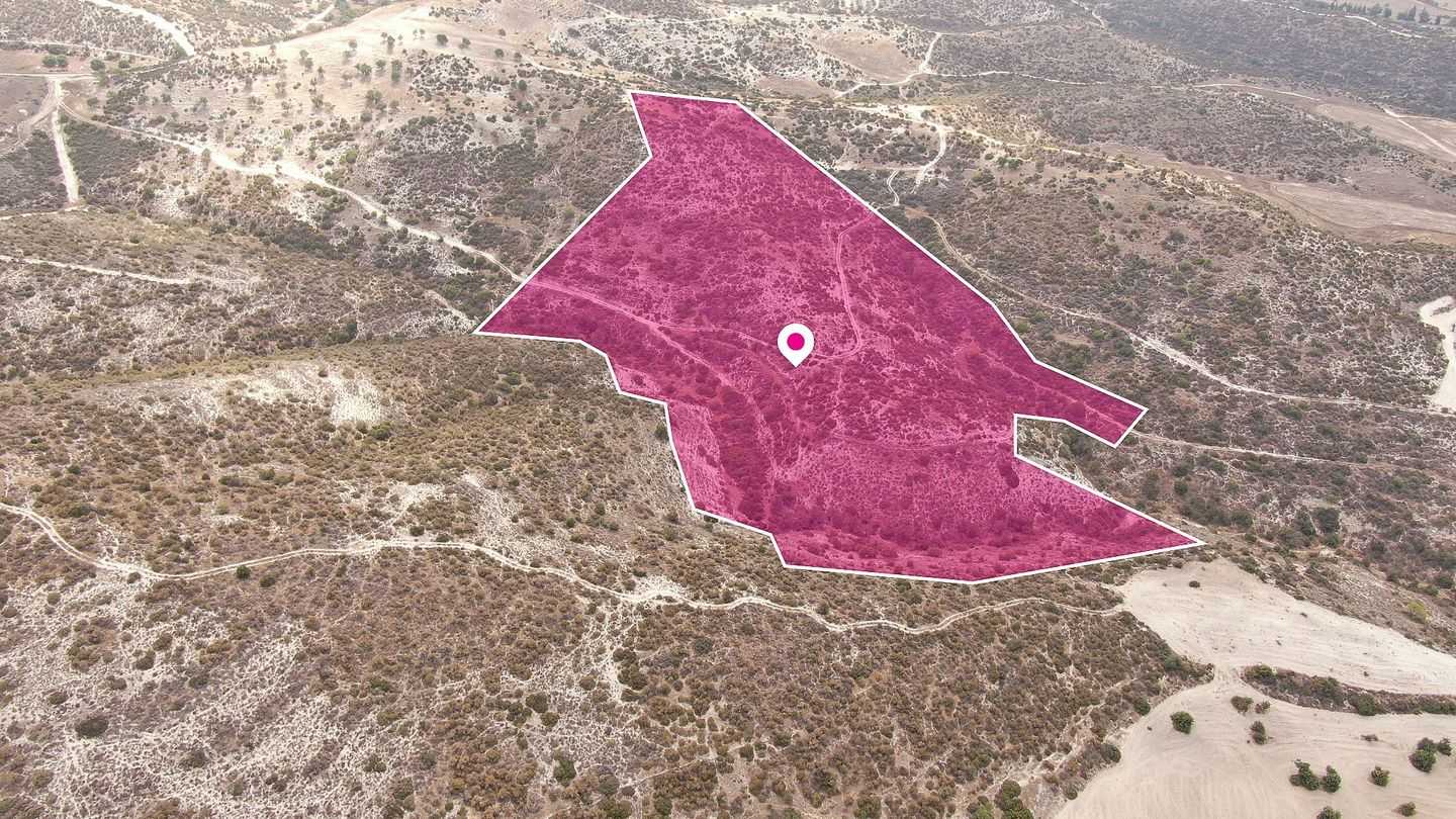 Terre dans Pano Léfkara, Larnaka 12162887