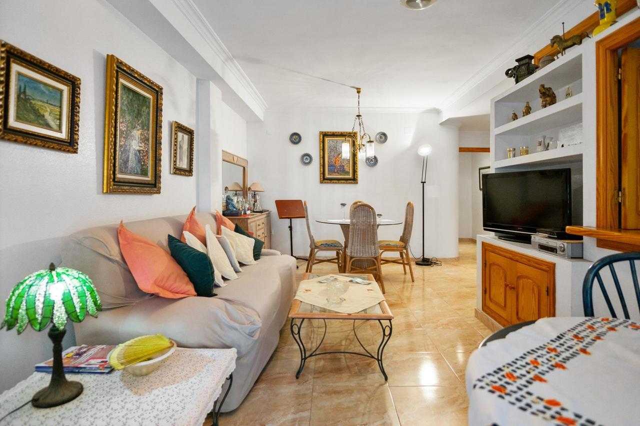 公寓 在 Torrevieja, 巴倫西亞 12163109