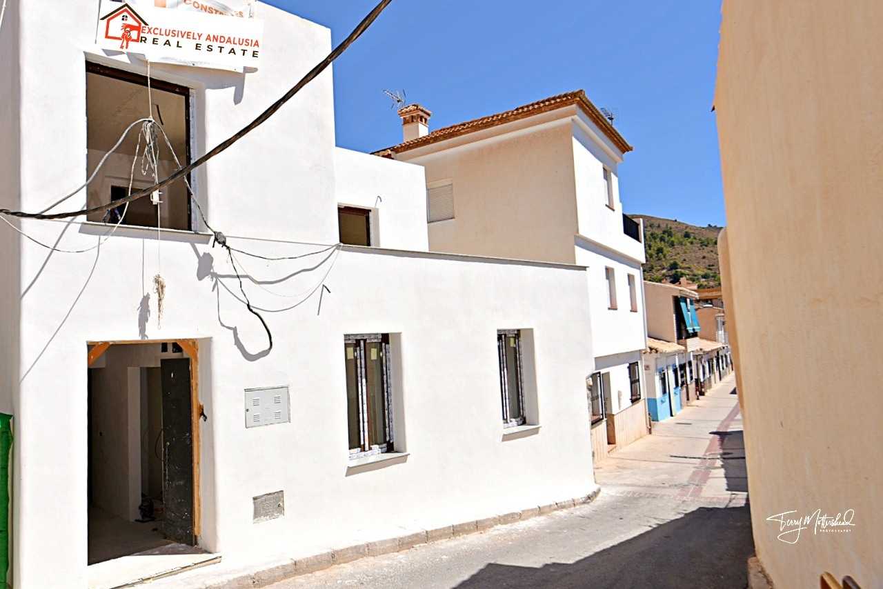 House in Velez de Benaudalla, Andalusia 12163114