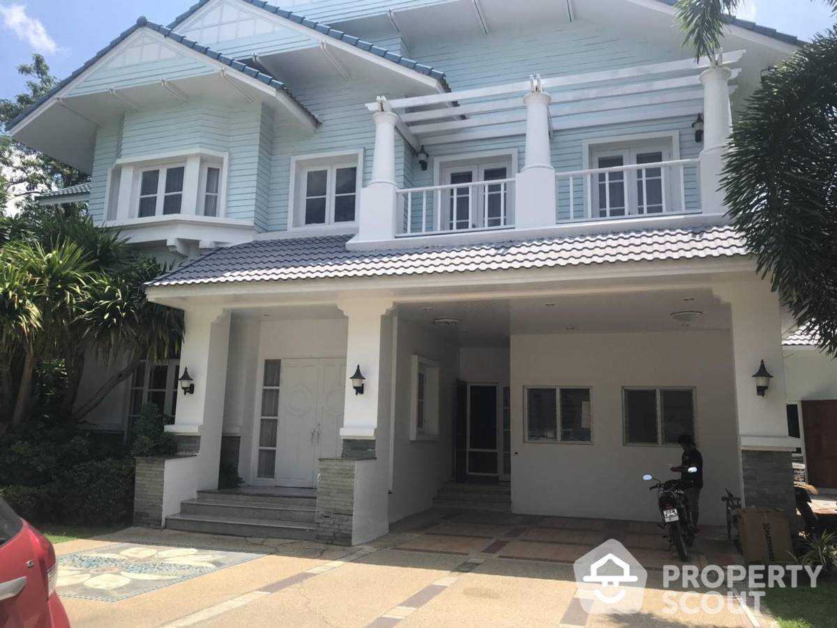 Huis in Ban Khlong Sarai, Krung Thep Maha Nakhon 12164527