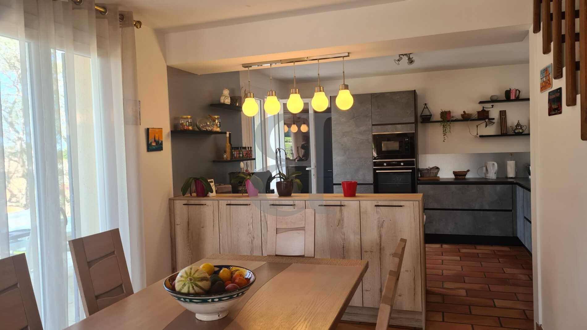 Huis in Valreas, Provence-Alpes-Côte d'Azur 12165209