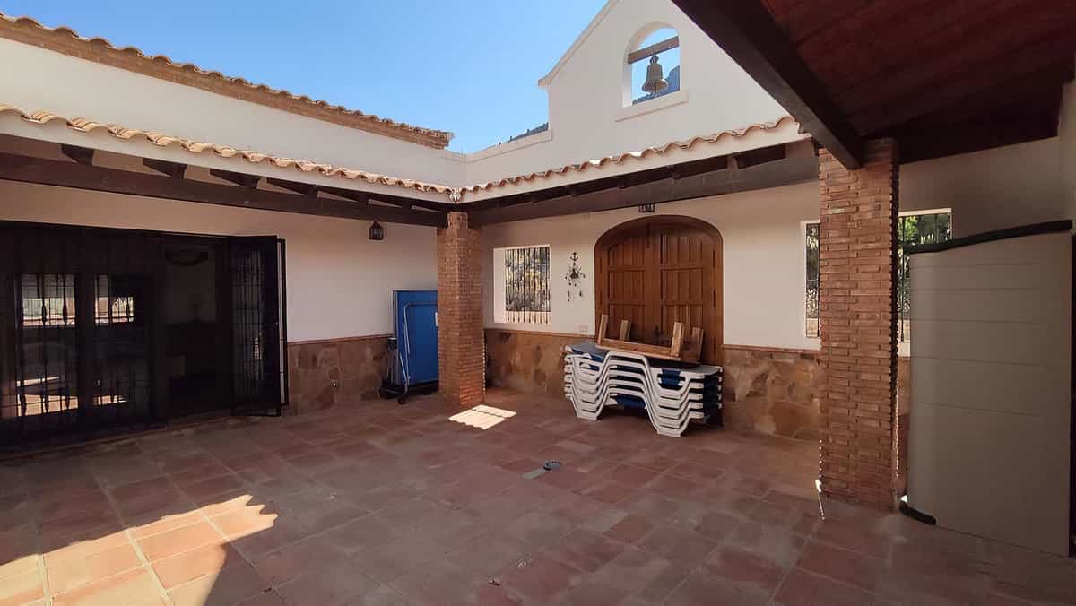 rumah dalam Alhaurin el Grande, Andalusia 12165394