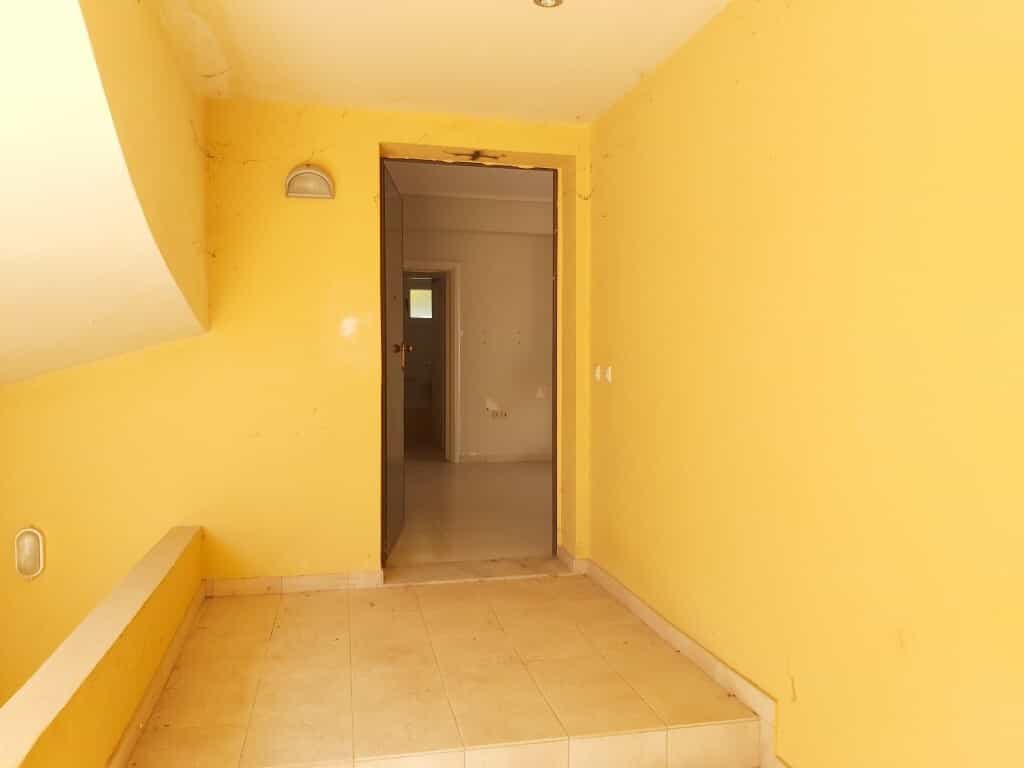 Condominium in Alepou,  12167346