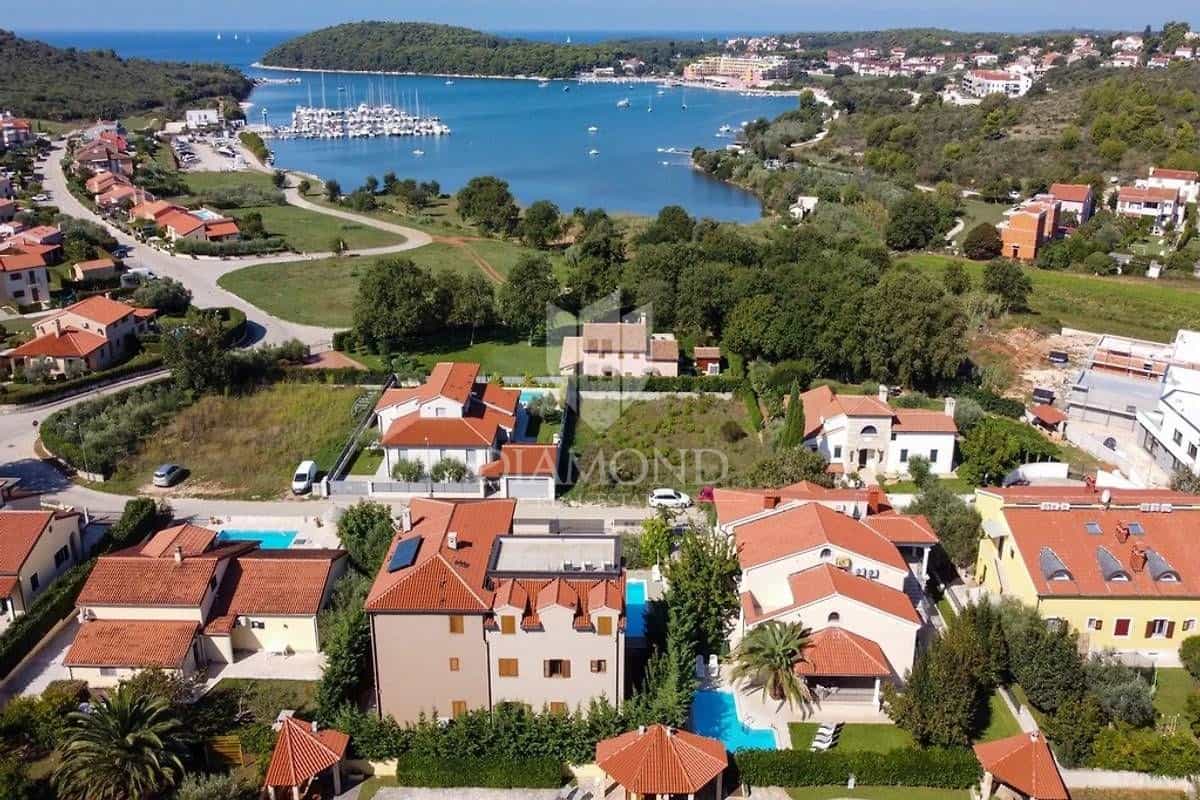 Rumah di Banjole, Istria County 12167548