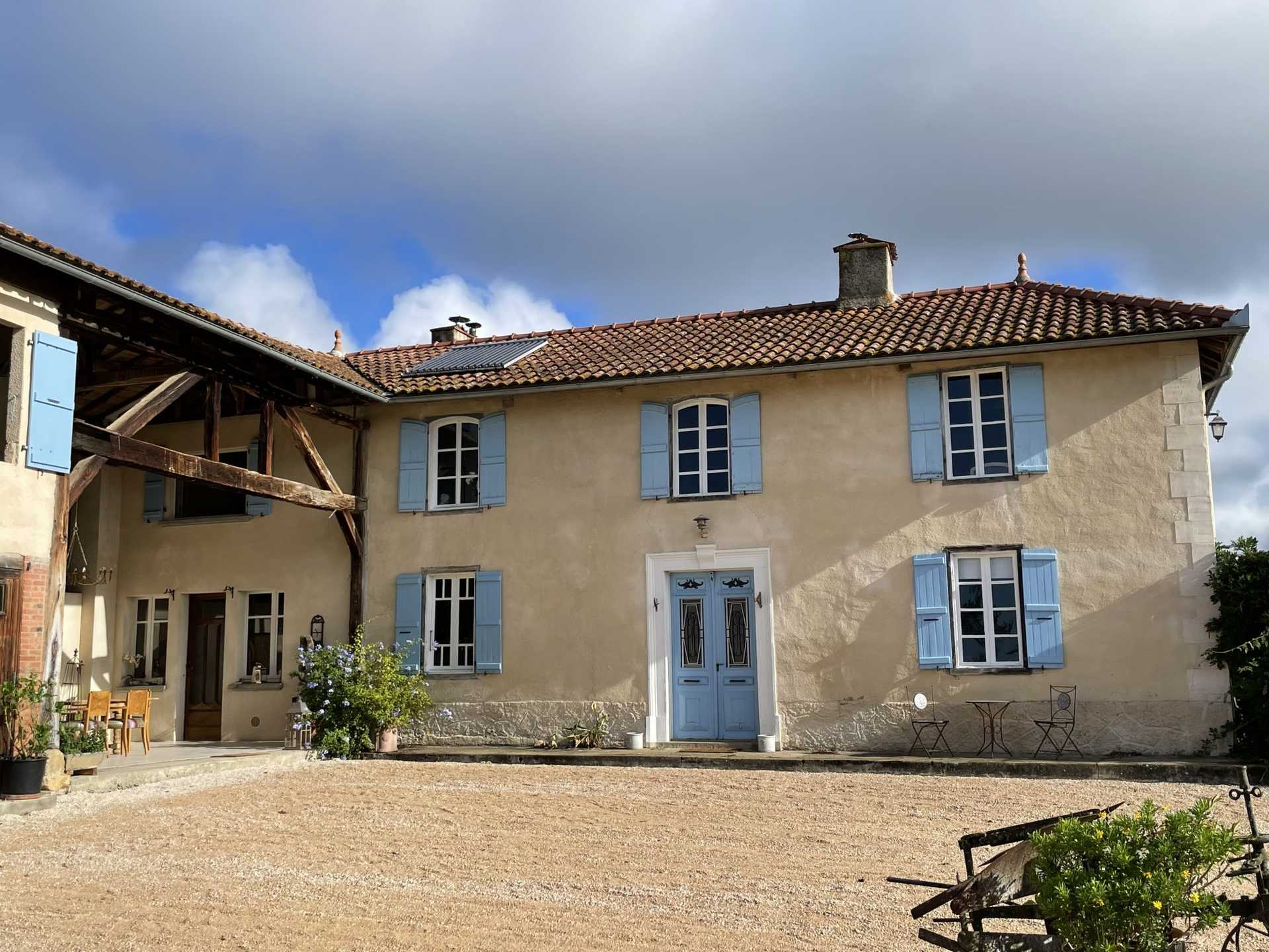 Talo sisään Trie-sur-Baise, Occitanie 12171207