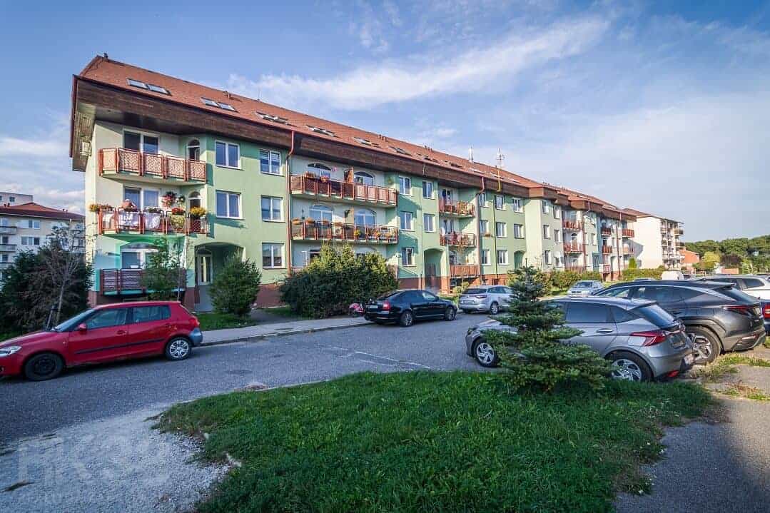 Condominium in Svit, Presovsky 12171213