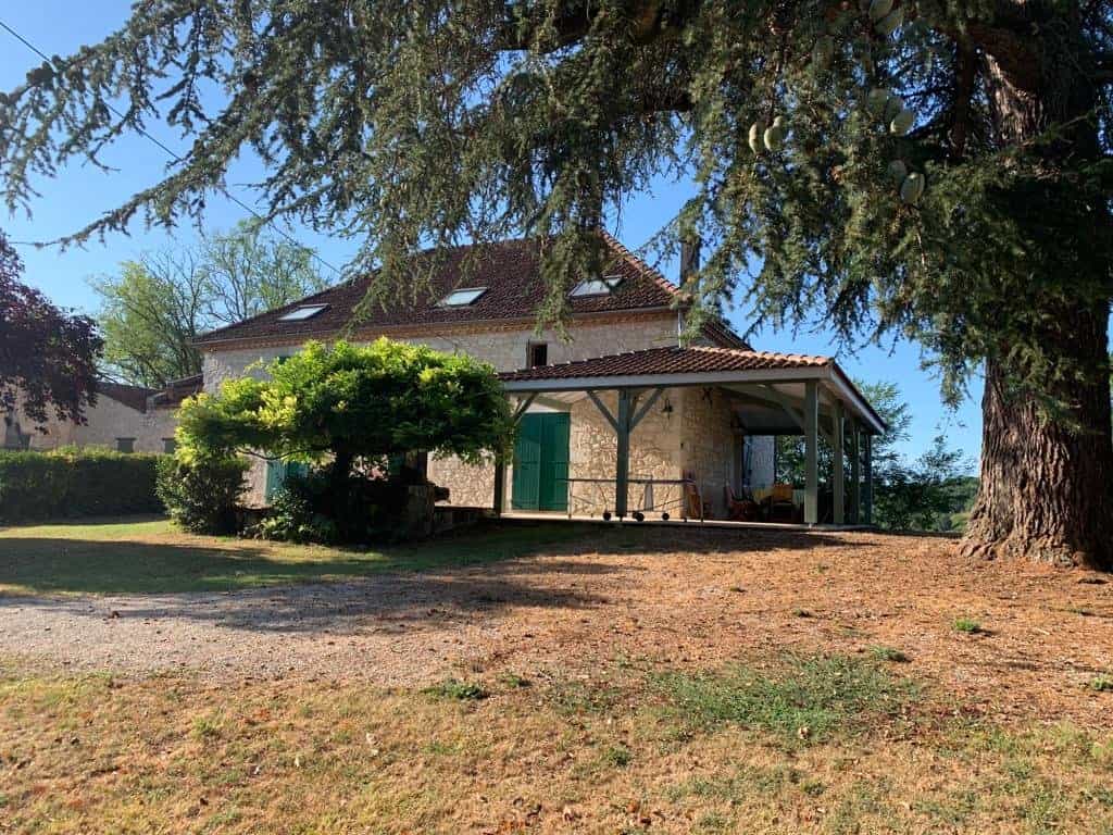 Будинок в Laroque-Timbaut, Nouvelle-Aquitaine 12171499