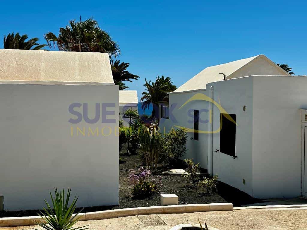 House in Arrecife, Canary Islands 12171590