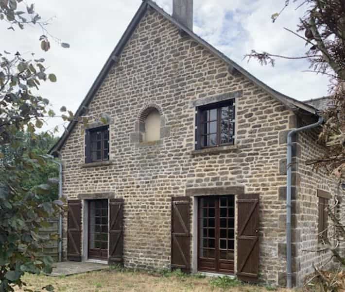 House in Gorron, Pays de la Loire 12171897