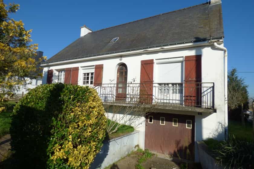 rumah dalam Malestroit, Bretagne 12171902