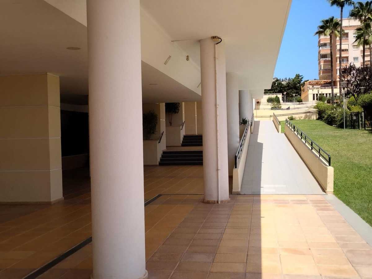 Condominium in Málaga, Andalucía 12172170