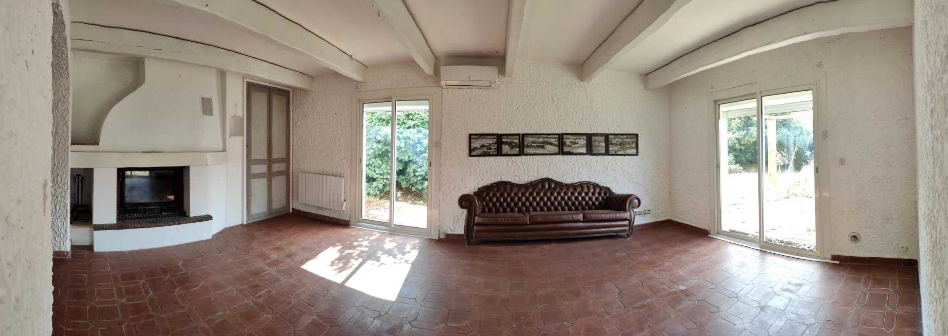 Casa nel La Crau, Provenza-Alpi-Costa Azzurra 12173220