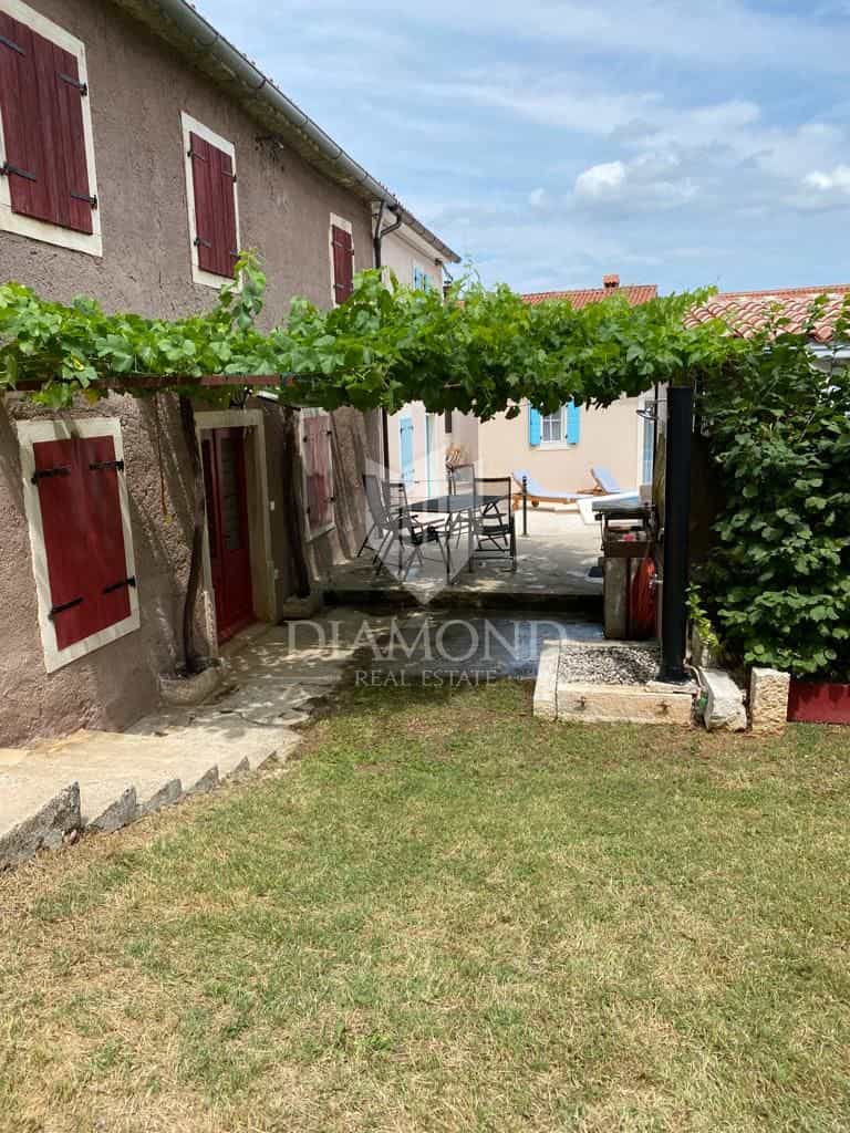 Hus i Barban, Istria County 12173410