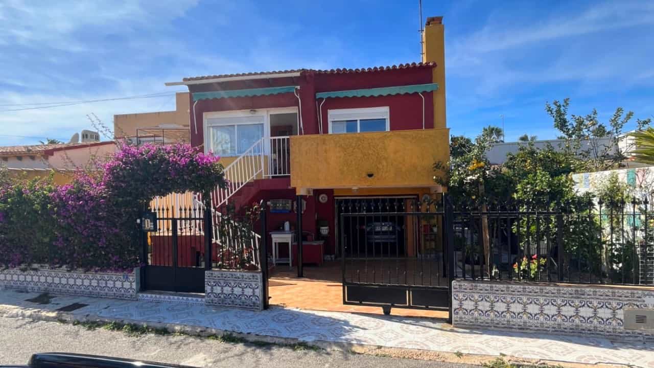 Huis in Torrevieja, Valencia 12173583